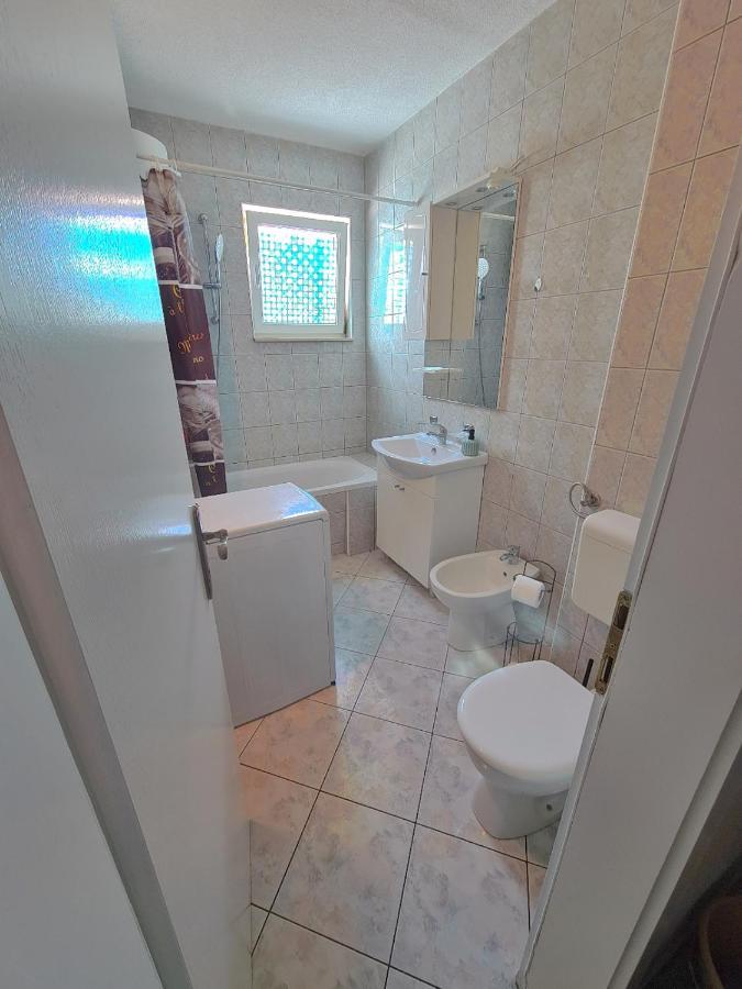 Apartment Three Roads Baška Voda Eksteriør bilde